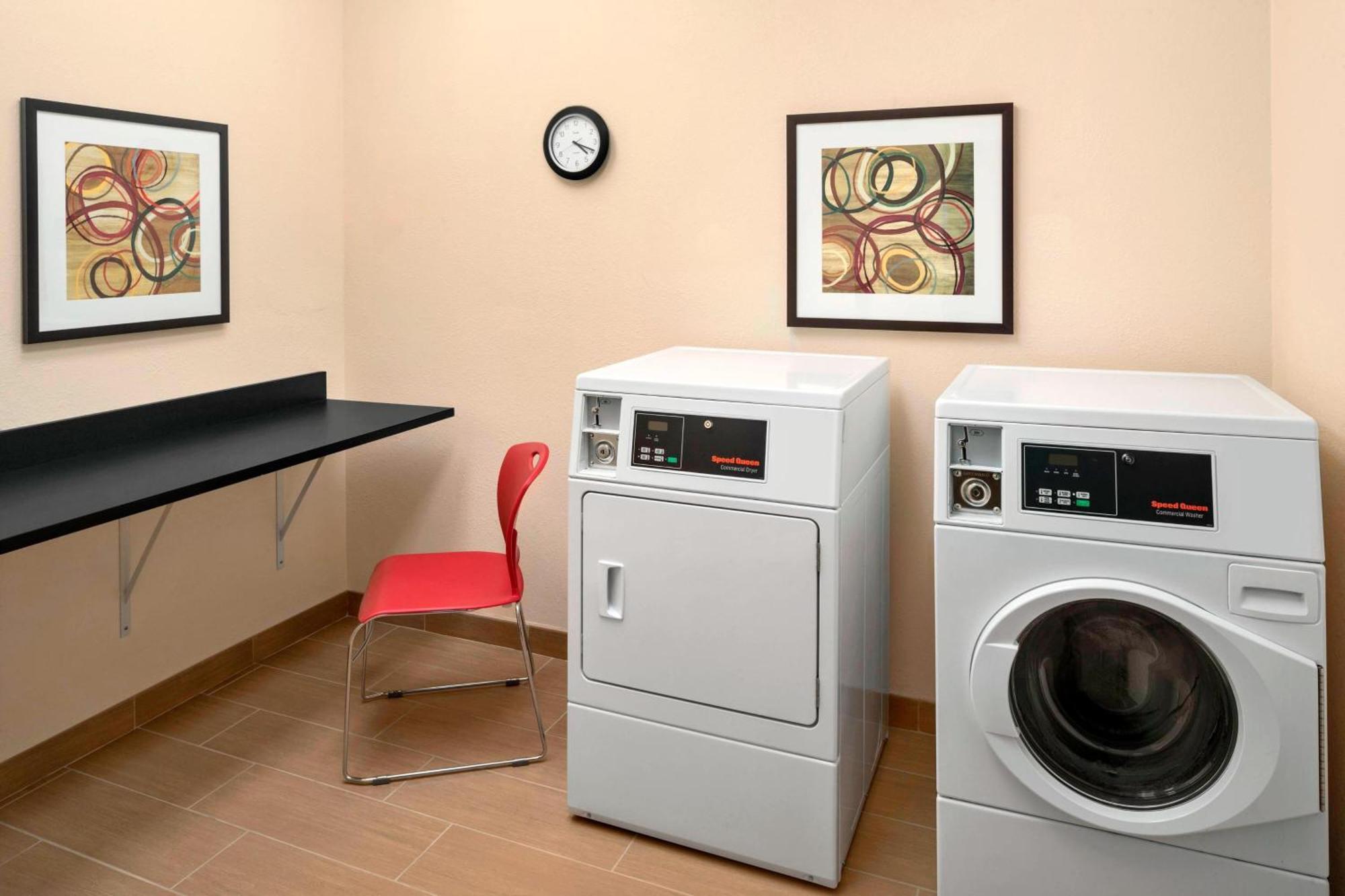 Fairfield Inn & Suites Lima Luaran gambar